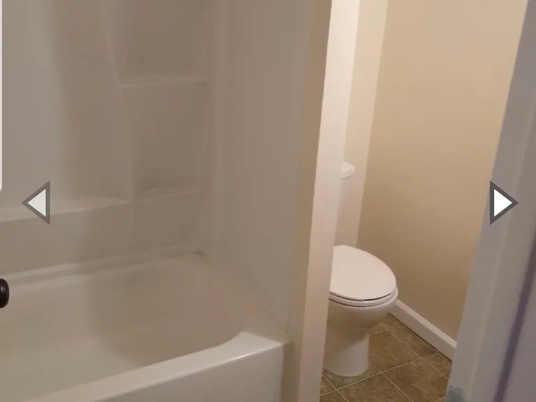 6610 Flora Ave #8 — Photo 8