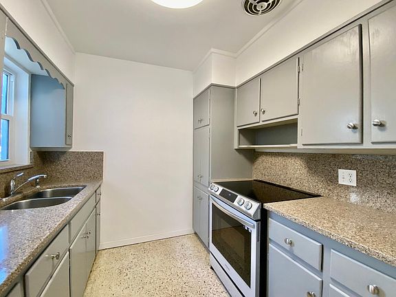 4th image of 480 Alice Dr