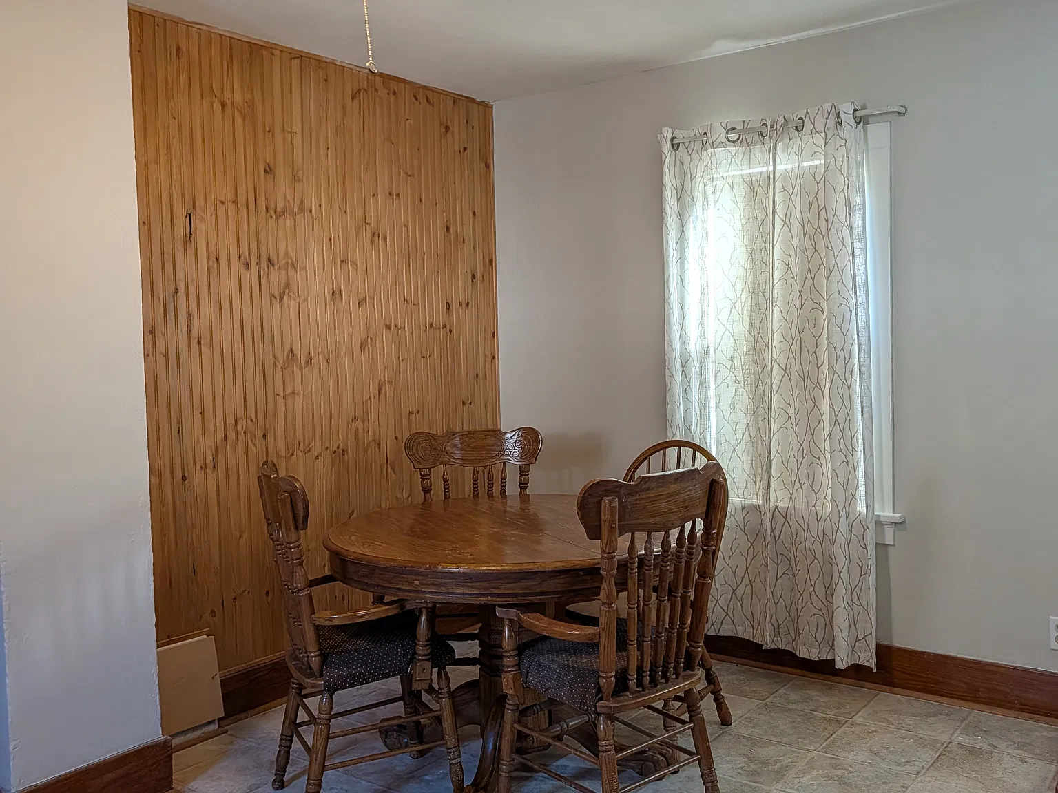 817 N 2nd Ave — Photo 4