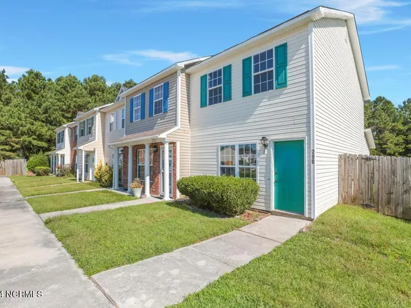 200 Pinegrove Court, Jacksonville, NC 28546