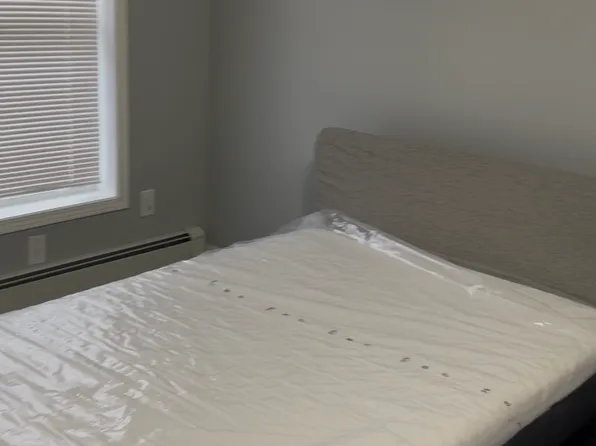 66 Henry St APT 1, Hempstead, NY 11550