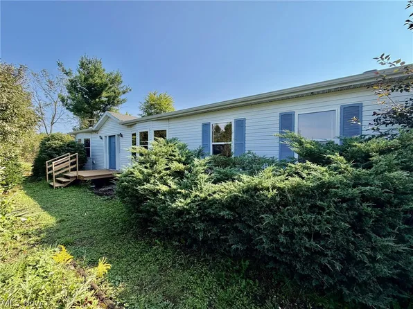 14525 Sperry Rd, Newbury, OH 44065