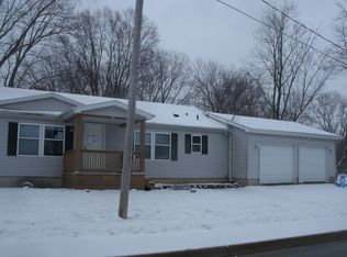310 Welton St, Ionia, MI