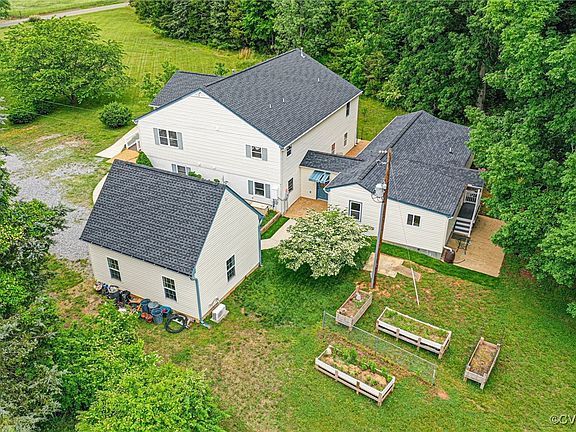 5th image of 5541 Cedar Ln