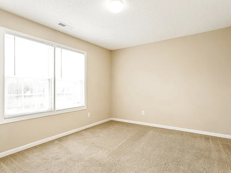 4737 Tommans Trl — Photo 14