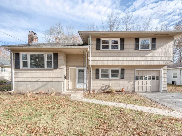 115 Northbrook Drive, West Hartford, CT 06117