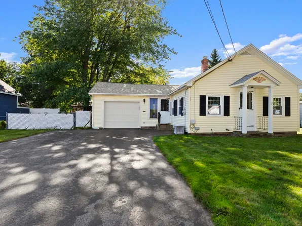 68 Richardson Street, Rochester, NH 03867