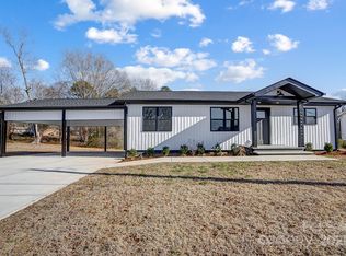 516 Spring Garden Ave, Kannapolis, NC 28081