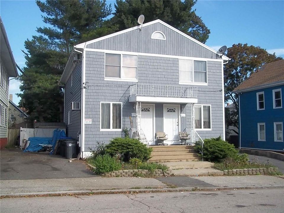 1st image of 233-235 Roosevelt St