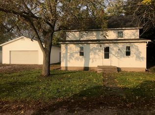 306 S Prairie St, Bellflower, IL 61724