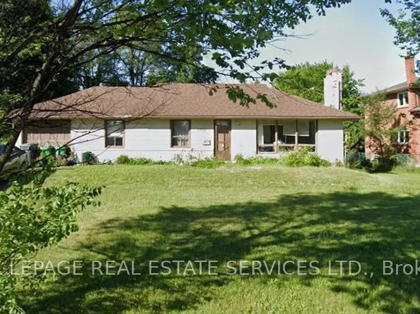 2556 Burslem Rd, Mississauga, ON L5A 2R6