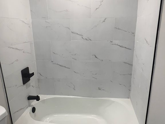 5th image of 2385 Rhode Island Ave NE #11255608