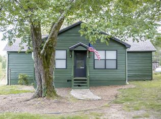 28 Young Dr, Eastanollee, GA 30538