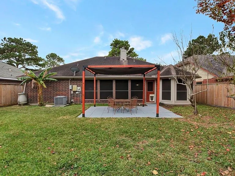 3406 Meadowlark Ln — Photo 32