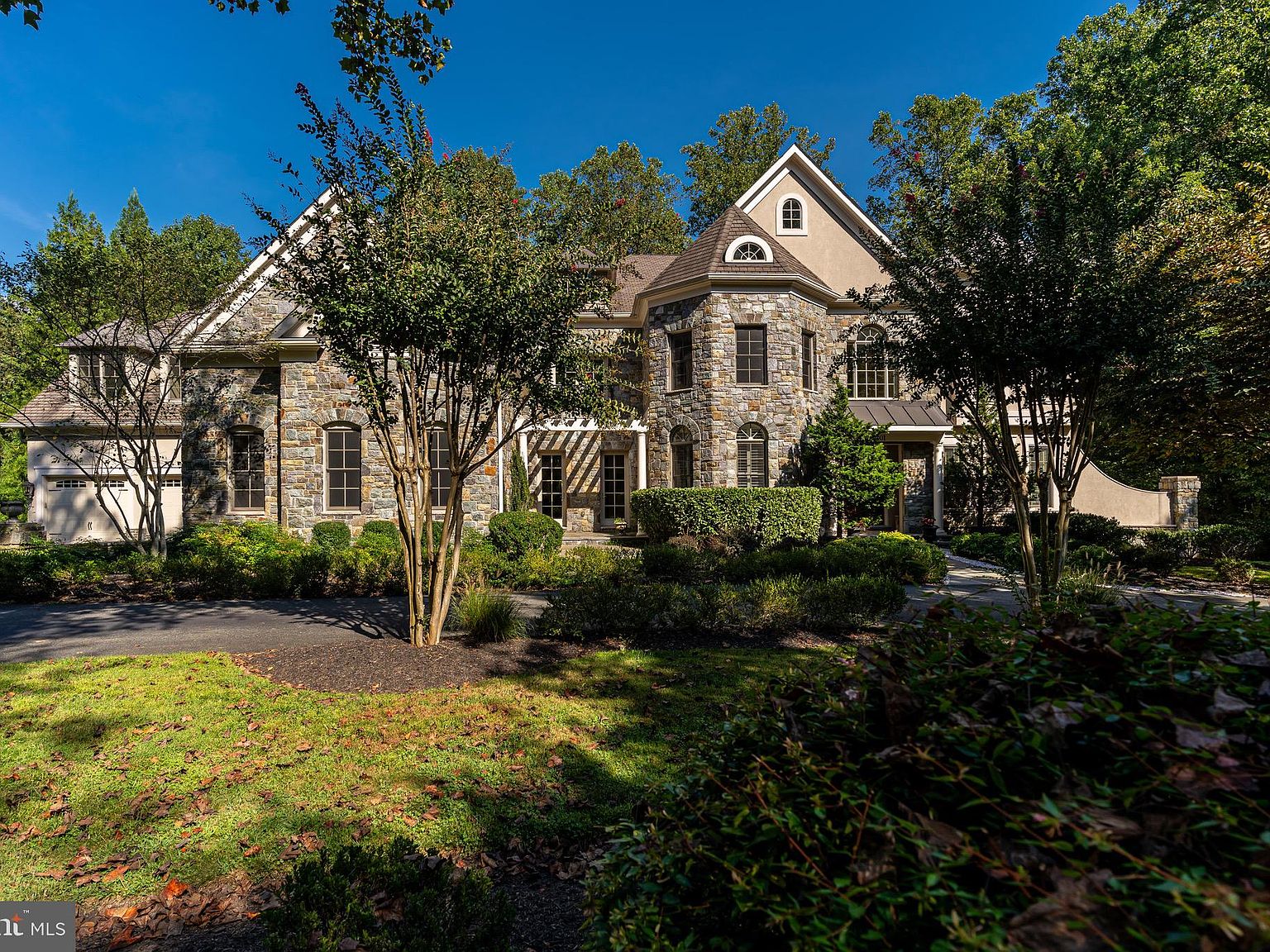 7101 Saunders Ct, Bethesda, MD 20817 Zillow