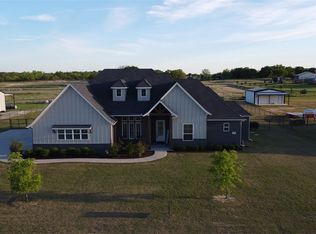 112 Friendship Way, Boyd, TX 76023