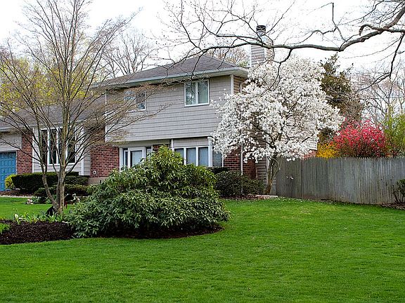 2nd image of 2 Tamarack St