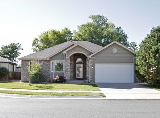 8680 W 49th Cir, Arvada, CO 80002