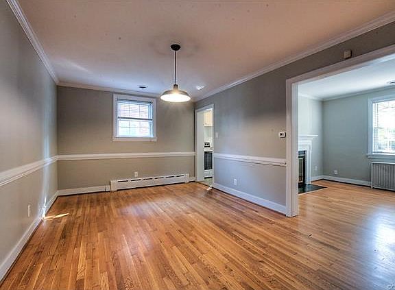 5th image of 4610 Kensington Ave