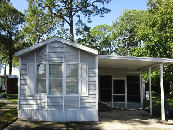 21 Woods N Water Dr, Mount Dora, FL 32757