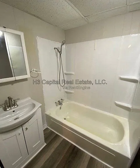 1715 Edwardsville Rd — Photo 9