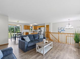 7278 378th St, North Branch, MN 55056