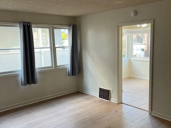 4107 Beresford St #1, San Mateo, CA 94403