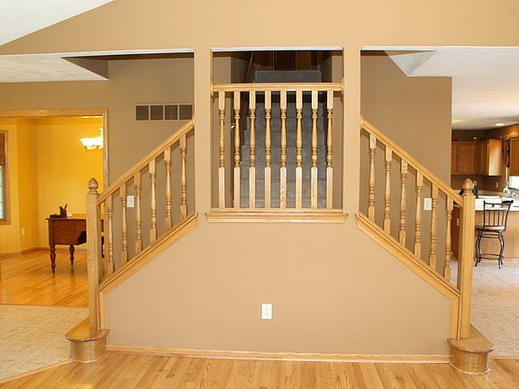 4th image of 15471 Willoughby North Dr