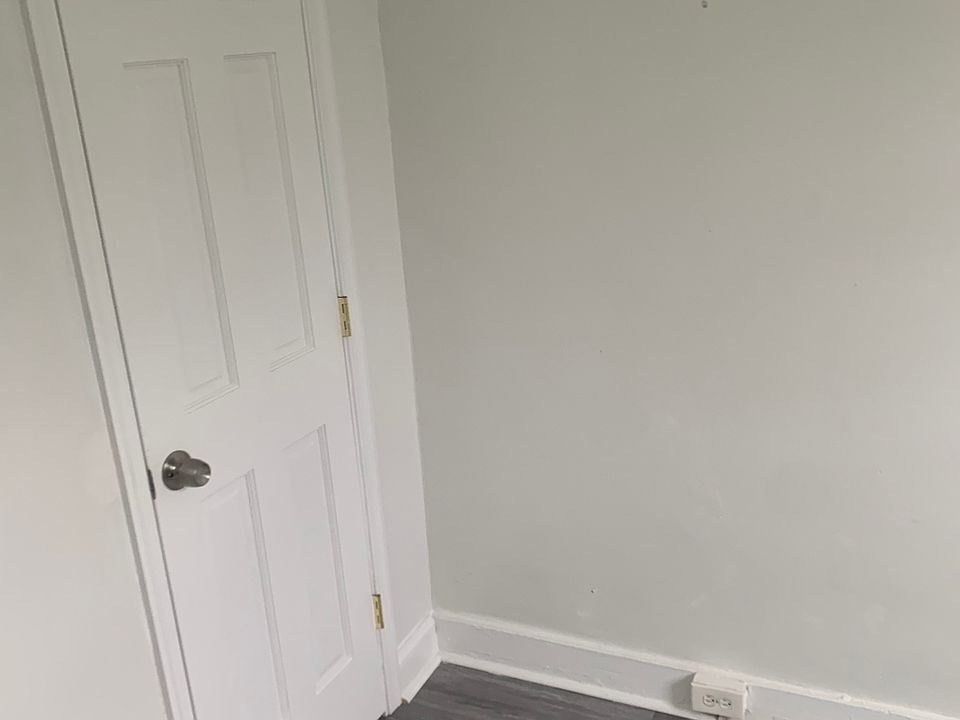1st image of 2905 Norfolk Ave
