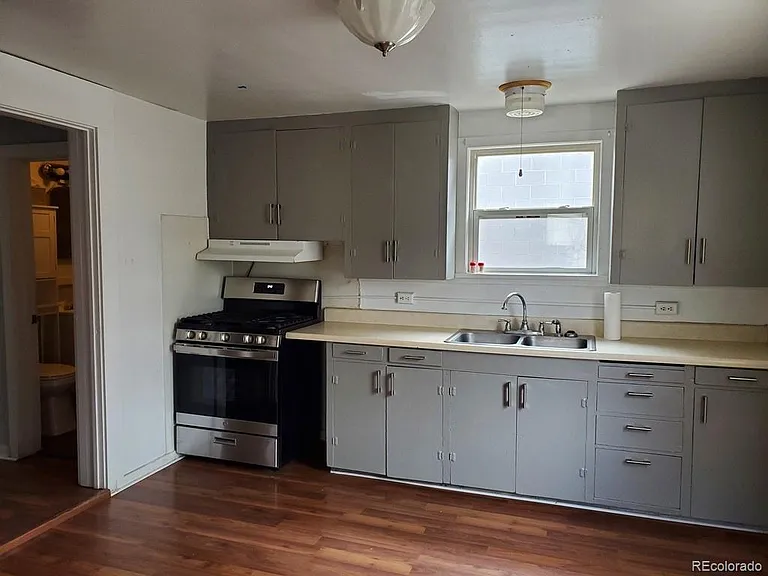 307 Jerry St — Photo 14