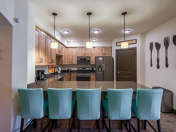 4th image of 1111 S Plantations Dr #305
