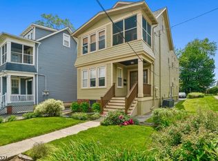 27 Field Rd, Maplewood, NJ 07040