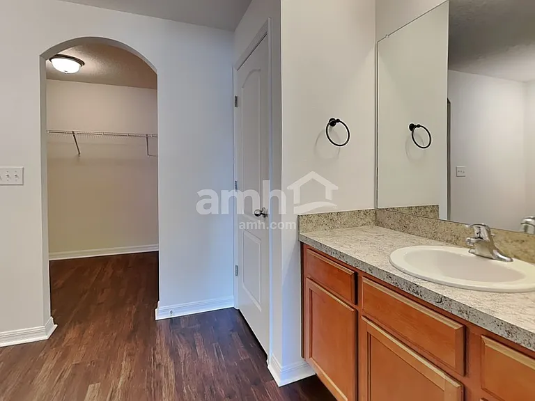 1741 Chatham Green Cir — Photo 13
