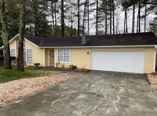 651 Harbins Rd, Lilburn, GA 30047