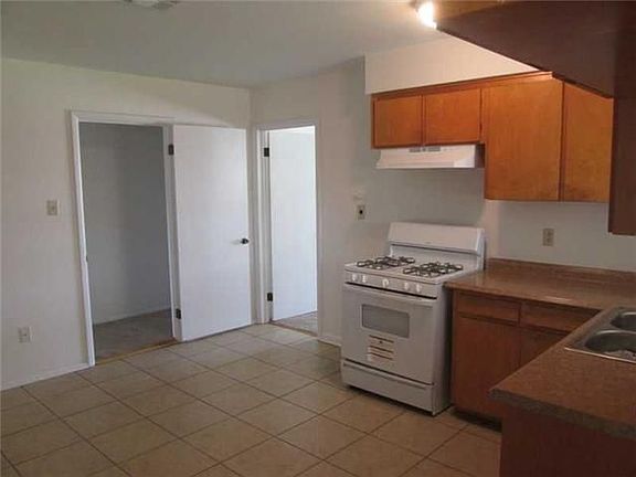 2nd image of 4543 Hauck Dr