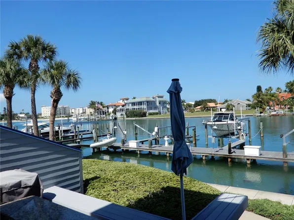 910 Pinellas Bayway S APT 103, Tierra Verde, FL 33715