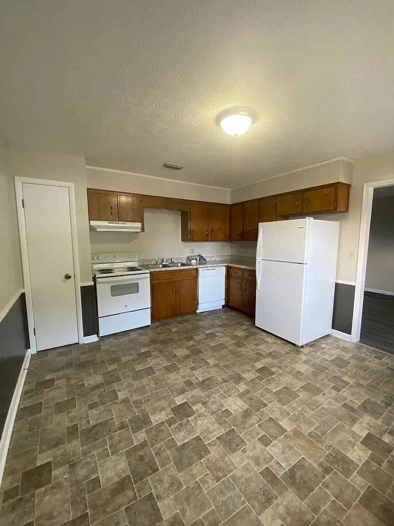 McCullars- 422 — Photo 3