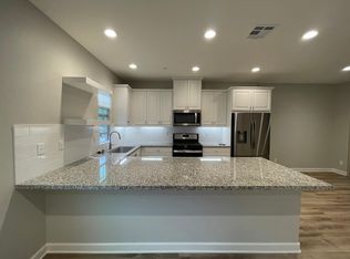 942 Slate St, San Marcos, CA 92078