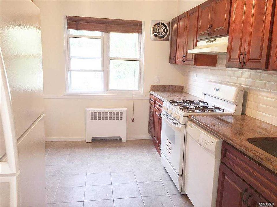 1st image of 20711 35th Ave