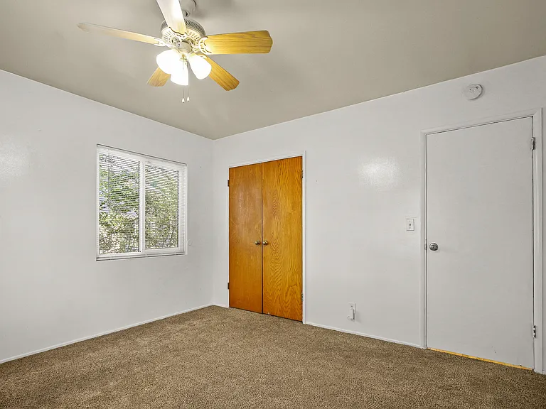1073 Palm Ave — Photo 11