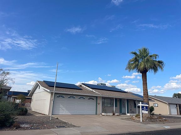 3rd image of 9952 W Clair Dr
