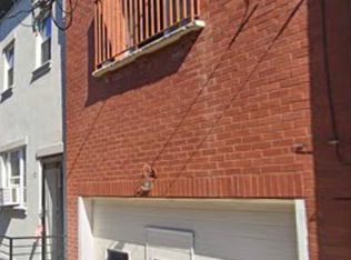 2323 S Alder St, Philadelphia, PA 19148