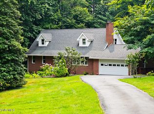 157 SW Straughan Dr, Wise, VA 24293