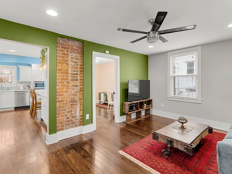 1308 Overton St — Photo 7