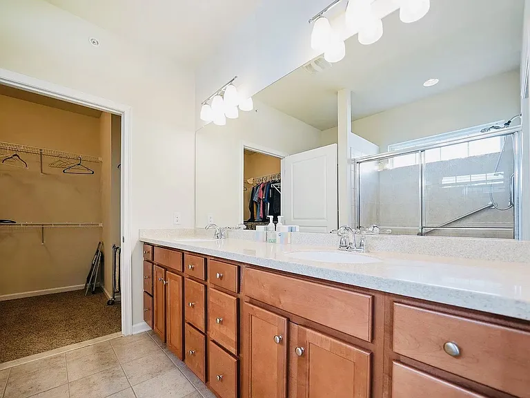 579 Prizer Ct — Photo 8