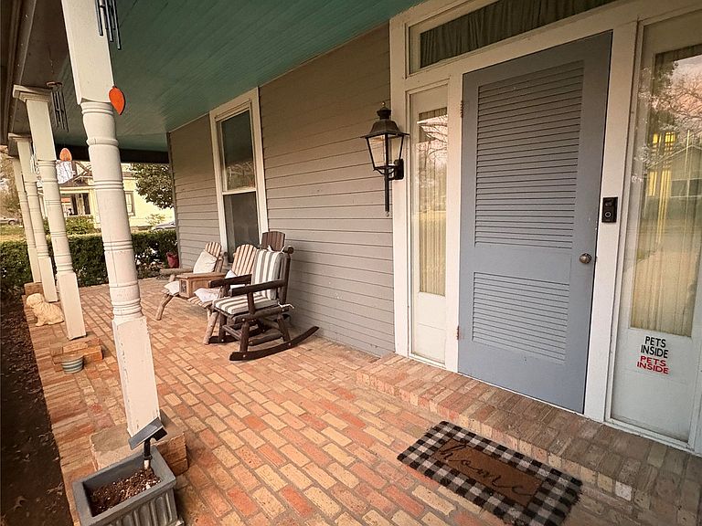 Listing photo 4