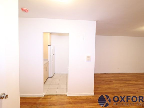 4th image of 143-45 Sanford Ave #206S