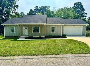 1366 Hidden Valley Rd, Livingston, TN 38570