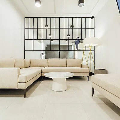 Rented by Nooklyn NYC LLC | media 47