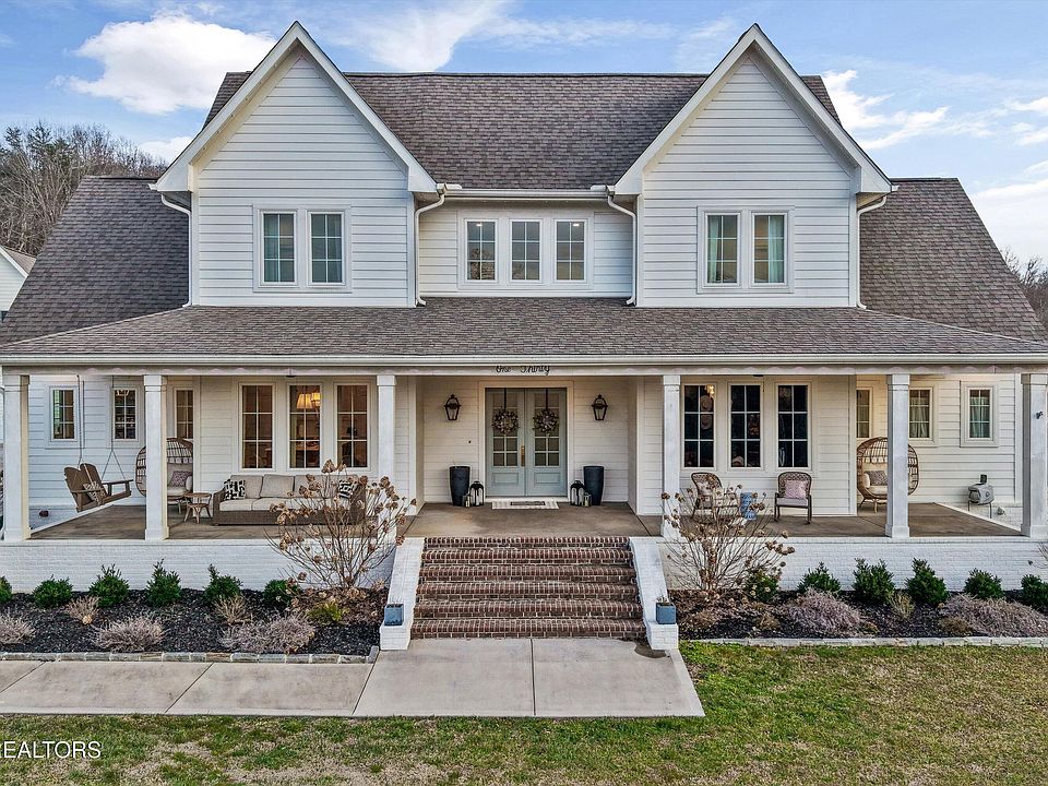 1st image of 130 Hendren Ln